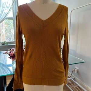 Cyrus Women's Golden V-Neck Sweater